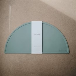 Mushie - Podkładka silikonowa na stół Cambridge blue