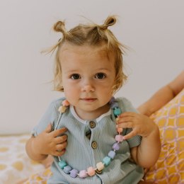 Jellystone Designs - Silikonowy naszyjnik dla dziecka Księżniczka na ziarnku grochu Pastel rainbow